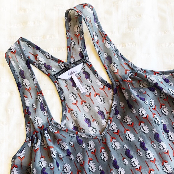 Kirra racerback tank top, Size Medium - Picture 1 of 5